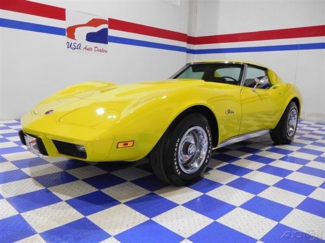 1975 Yellow Chevrolet Corvette