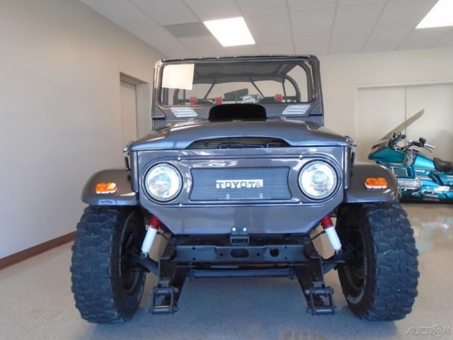 1975 Gray Toyota FJ40 Other