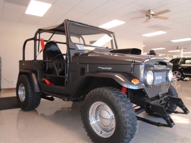 1975 Gray Toyota FJ40 Other