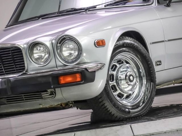 1975 Silver Jaguar XJ Coupe