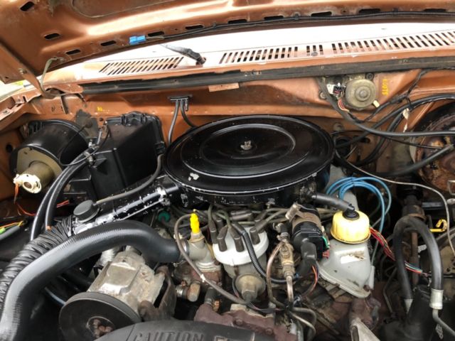 1985 Brown Ford F-250 Standard Cab Pickup