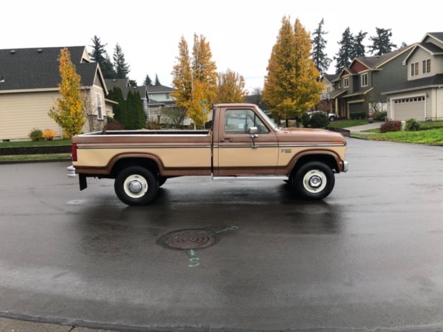 1985 Brown Ford F-250 Standard Cab Pickup