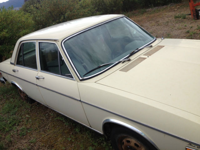 1976 Yellow Audi 100 Sedan