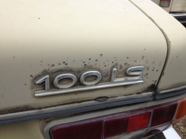 1976 Yellow Audi 100 Sedan