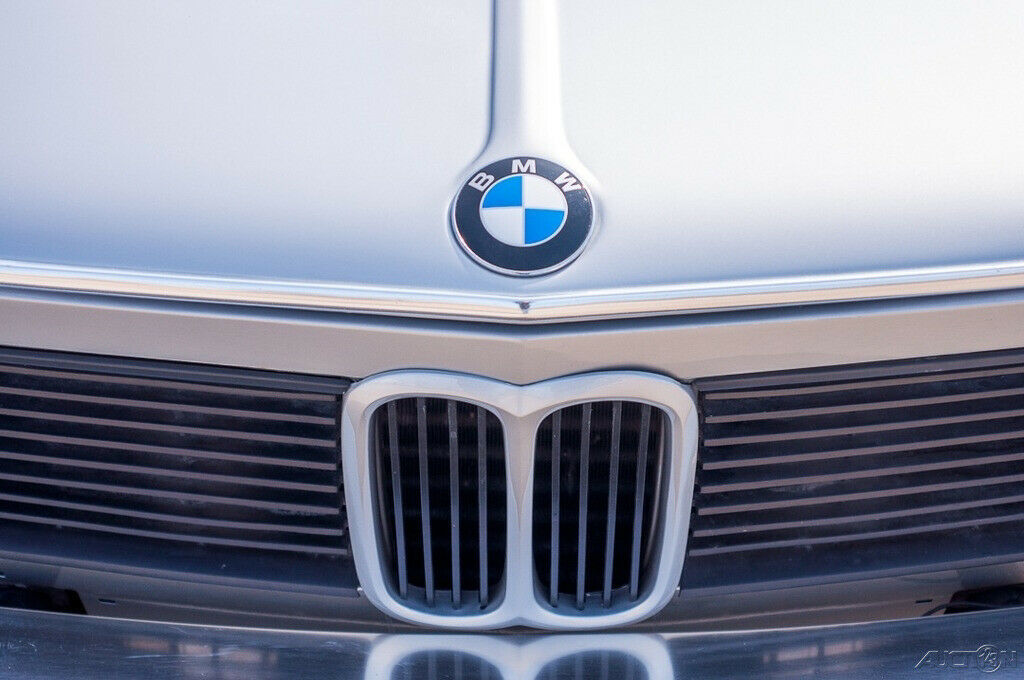 1976 Silver BMW 2002 Coupe