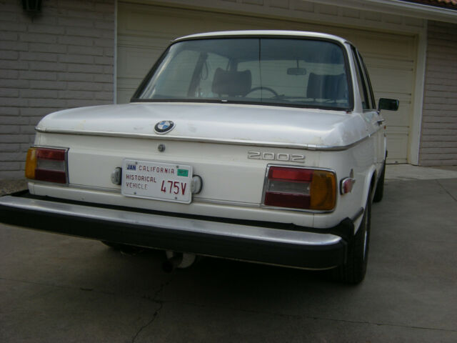 1976 White BMW 2002