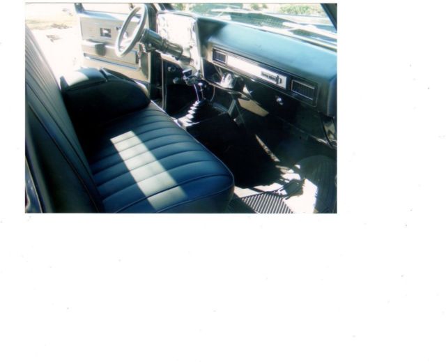 1976 Silver Chevrolet C-10 Standard Cab Pickup