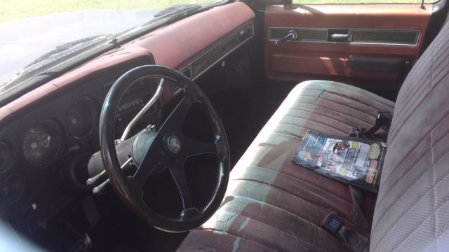 1976 Black Chevrolet C-10 Short bed