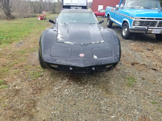 1976 Black Chevrolet Corvette Coupe