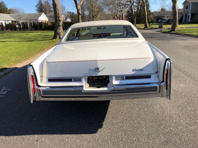 1976 White Cadillac DeVille Coupe