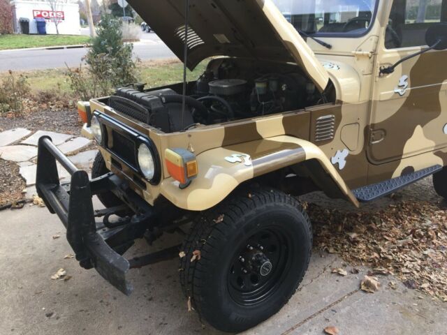 1976 Tan Toyota Land Cruiser
