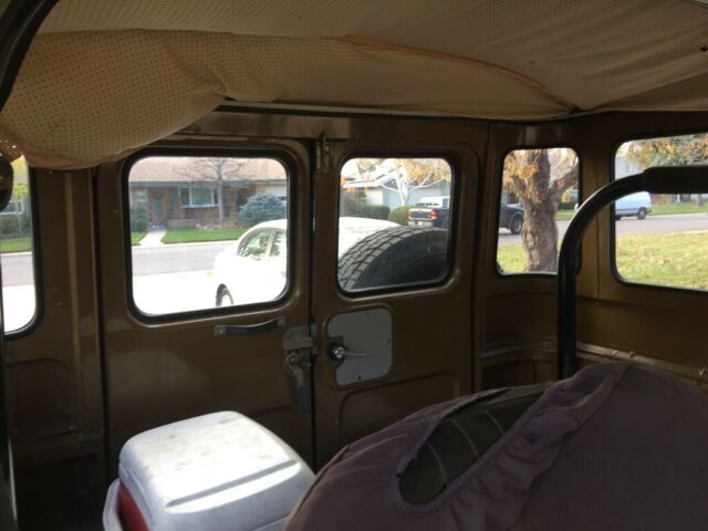 1976 Tan Toyota Land Cruiser