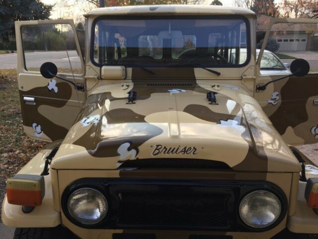 1976 Tan Toyota Land Cruiser