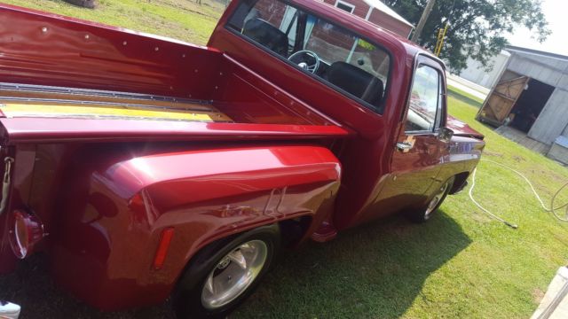 1976 Red Chevrolet C-10 Standard Cab Pickup