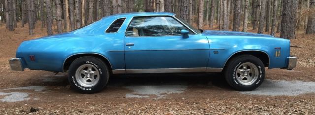 1976 Blue Chevrolet Chevelle Coupe