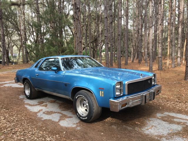 1976 Blue Chevrolet Chevelle Coupe