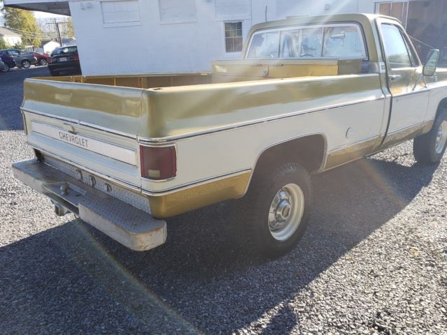 1976 Chevrolet C/K Pickup 2500