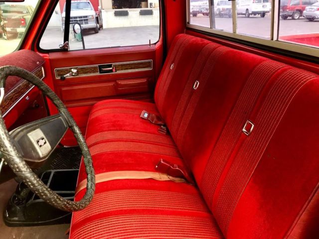 1976 Red Chevrolet C-10