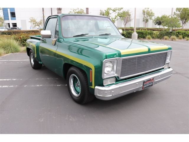 1976 Green Chevrolet C-10 --