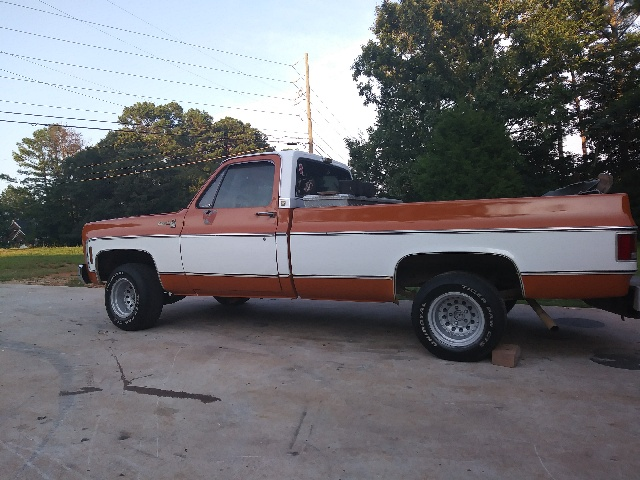 1976 Orange Chevrolet C-10 Standard Cab Pickup