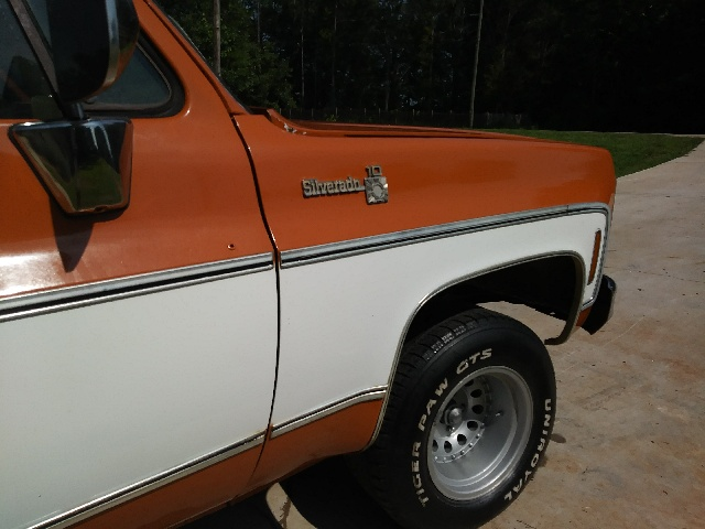 1976 Orange Chevrolet C-10 Standard Cab Pickup