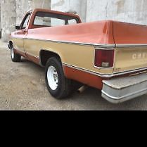 1976 Moss Gold Chevrolet C-10 Pick Up