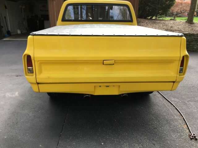 1976 Yellow Chevrolet C-10 Pickup Truck