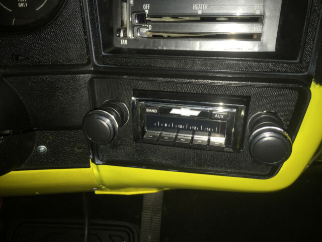 1976 Yellow Chevrolet C-10 Pickup Truck