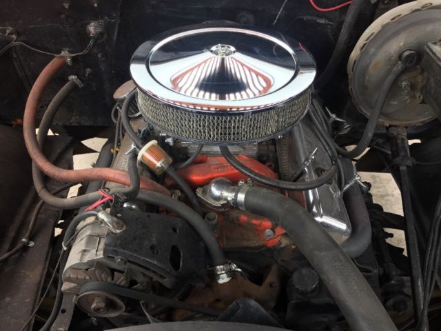 1976 Orange Chevrolet C-10 Standard Cab Pickup