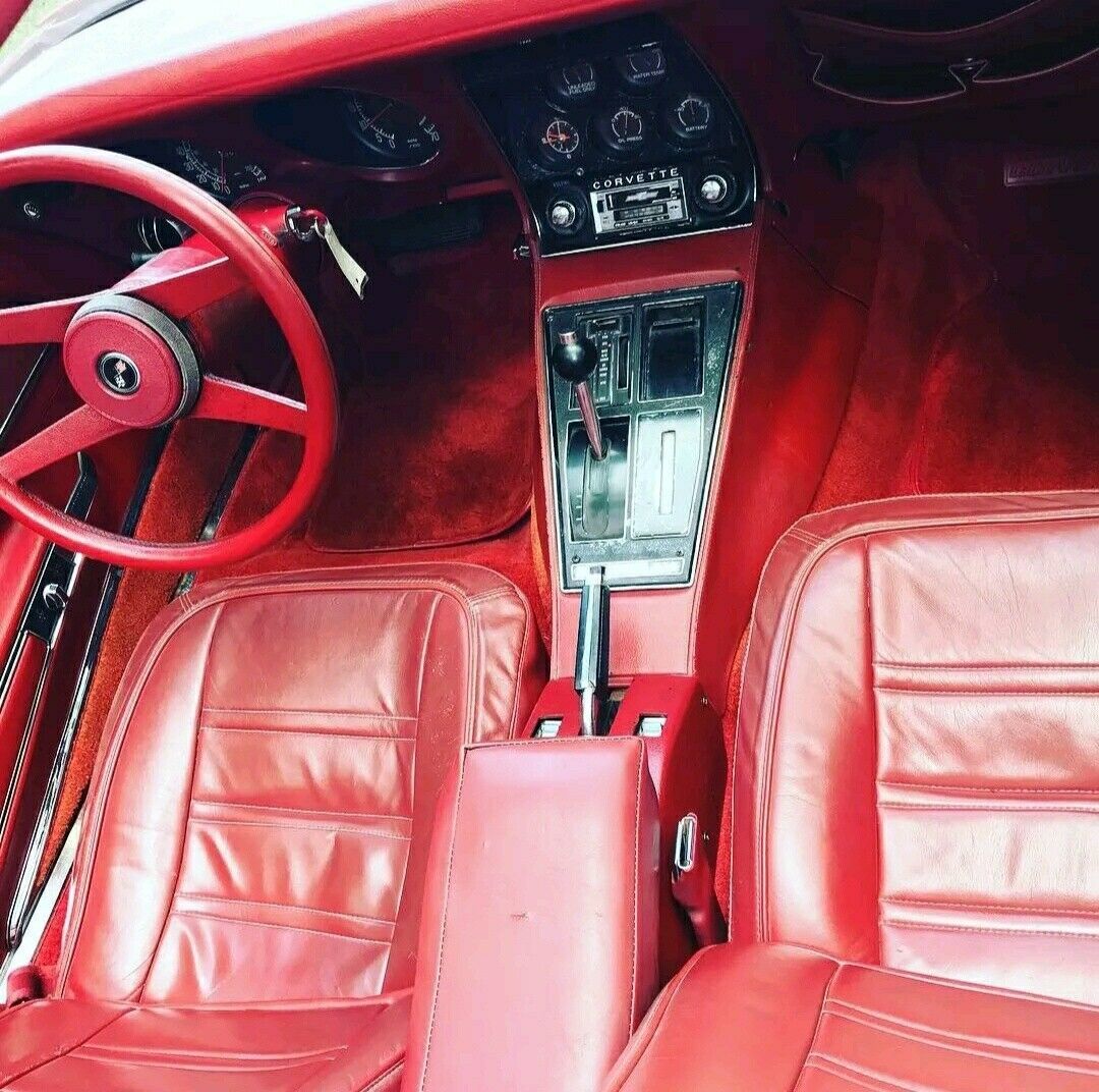 1976 Red Chevrolet Corvette C3 Convertible