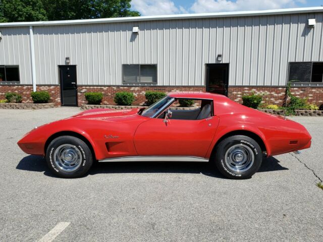 1976 Red Chevrolet Corvette Coupe