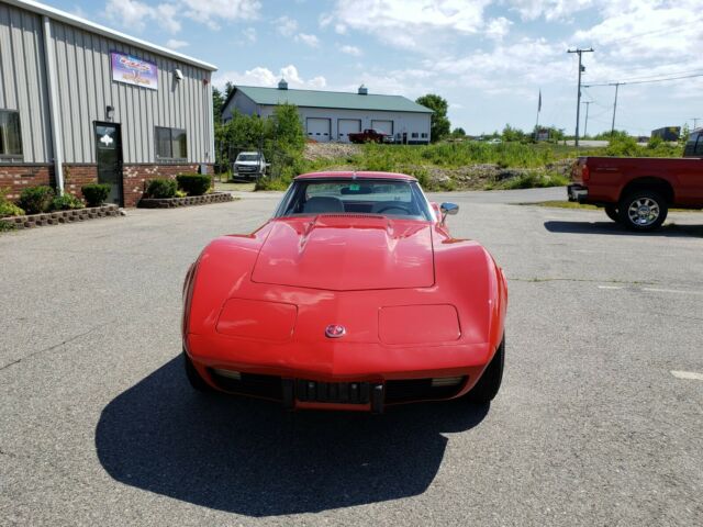 1976 Red Chevrolet Corvette Coupe