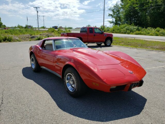 1976 Red Chevrolet Corvette Coupe