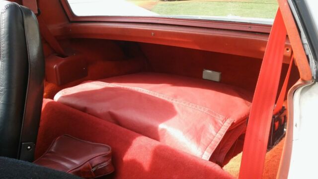 1976 RED Chevrolet Corvette Coupe