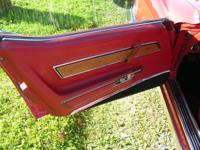 1976 Red Chevrolet Corvette Targa T-Top