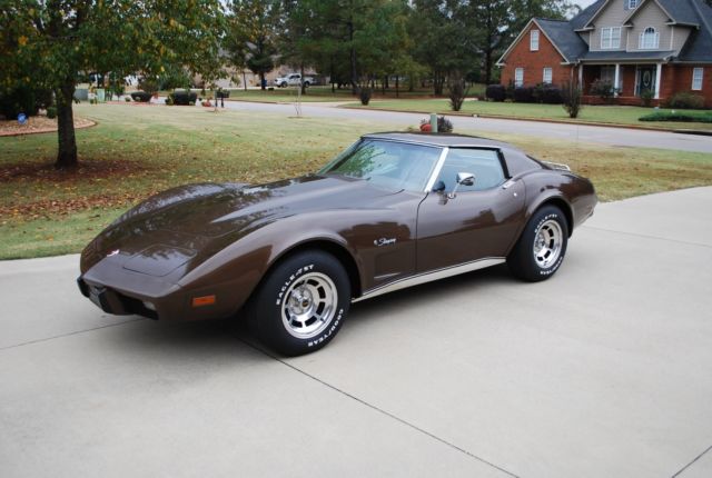 1976 Brown Chevrolet Corvette Coupe