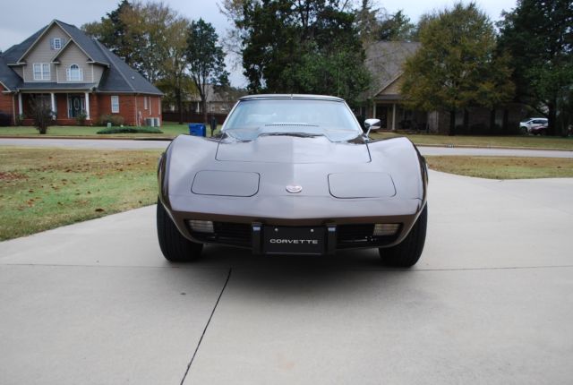 1976 Brown Chevrolet Corvette Coupe
