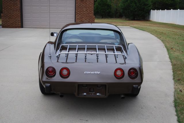1976 Brown Chevrolet Corvette Coupe