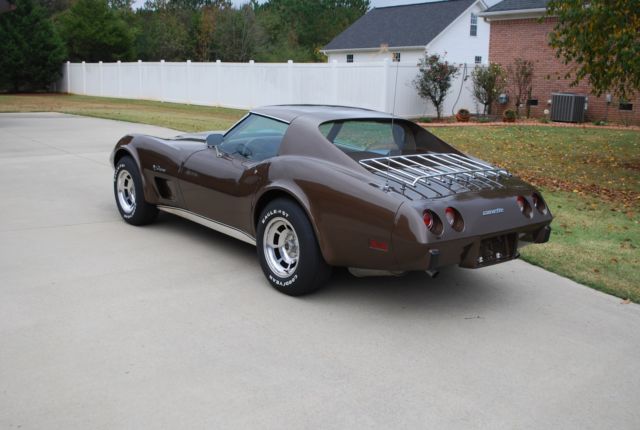 1976 Brown Chevrolet Corvette Coupe