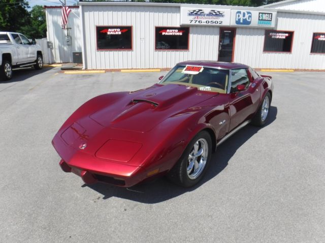1976 Burgundy Chevrolet Corvette Coupe