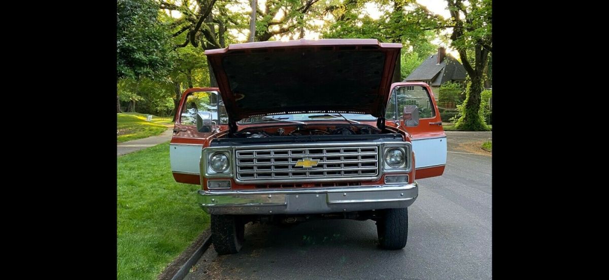 1976 Orange Chevrolet Blazer SUV