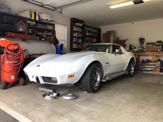 1976 White Chevrolet Corvette