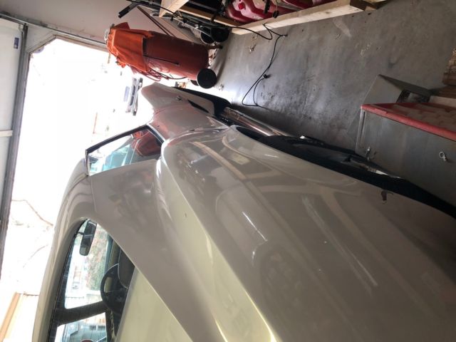 1976 White Chevrolet Corvette