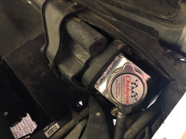 1976 White Chevrolet Corvette