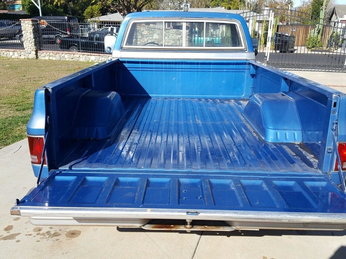 1976 Blue Chevrolet C-10 Standard Cab Pickup