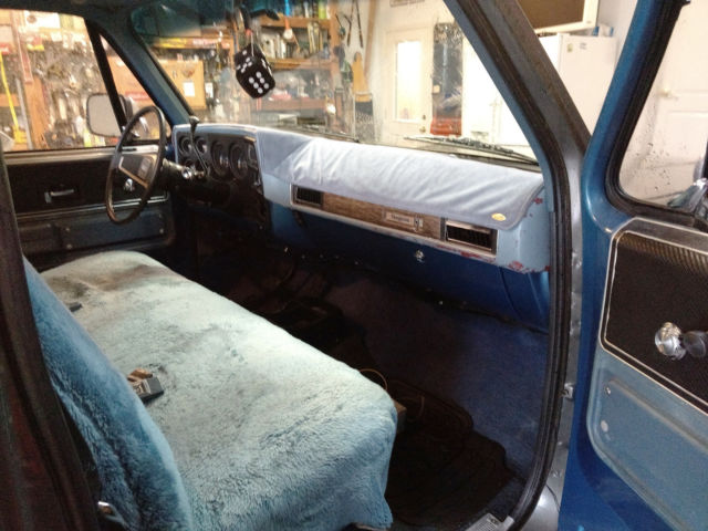 1976 Grey Metallic Chevrolet C-10 Extended Crew Cab Pickup