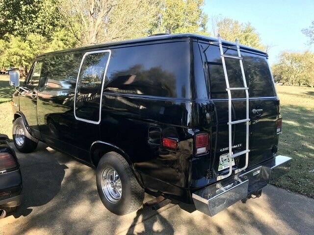 1976 Black Chevrolet G10 Van Van Camper