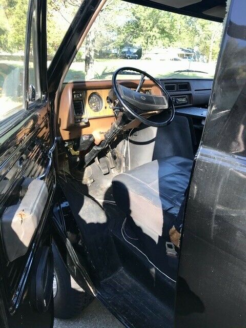 1976 Black Chevrolet G10 Van Van Camper