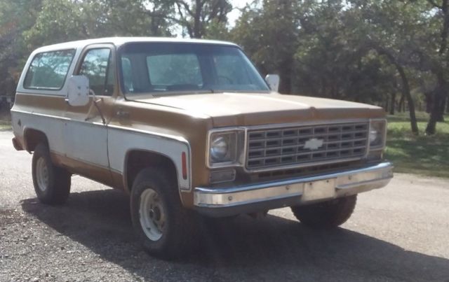 1976 Gold/white Chevrolet Blazer SUV
