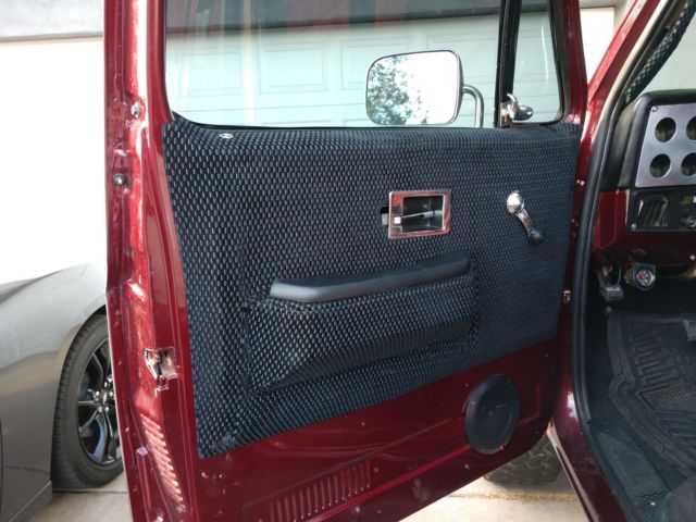 1976 Chevrolet C-10 Cab & Chassis